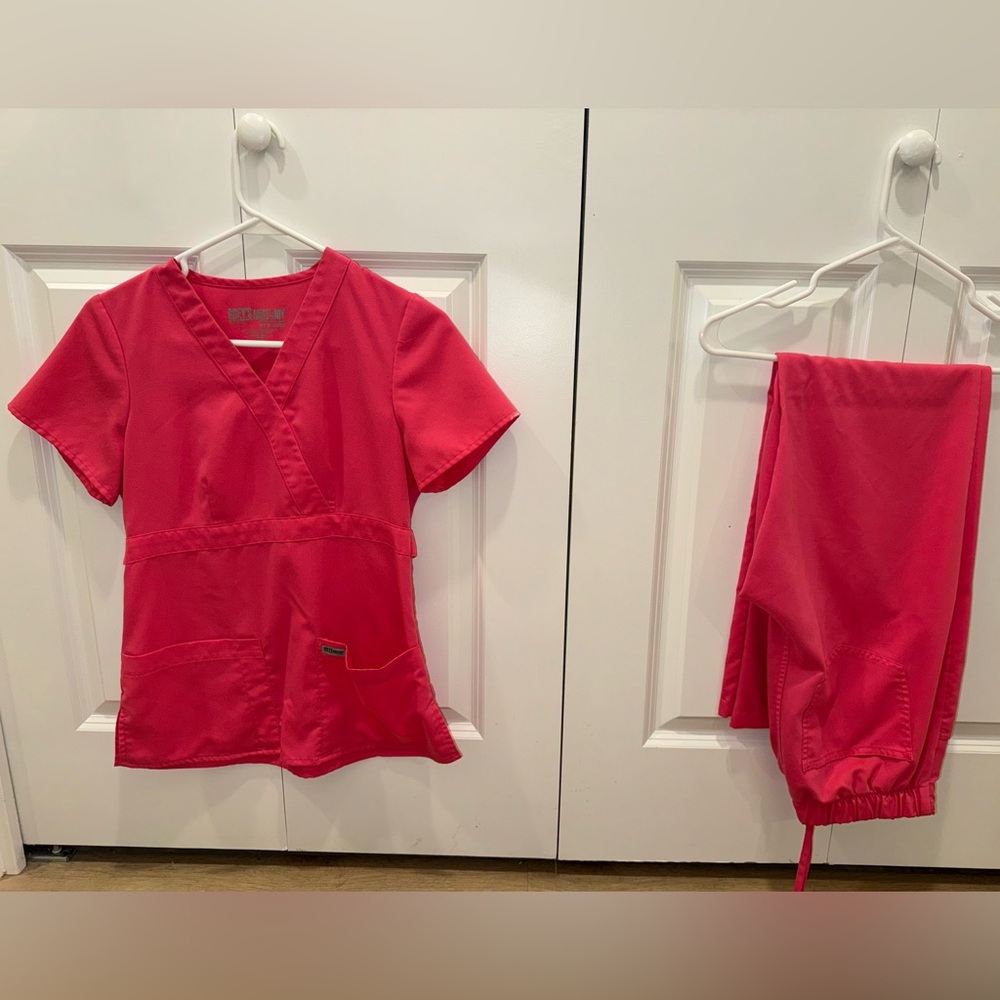 Hot Pink Grey’s Anatomy Scrubs